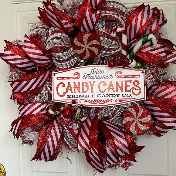 Beautiful handmade Christmas Wreaths - Picture 1 of 9